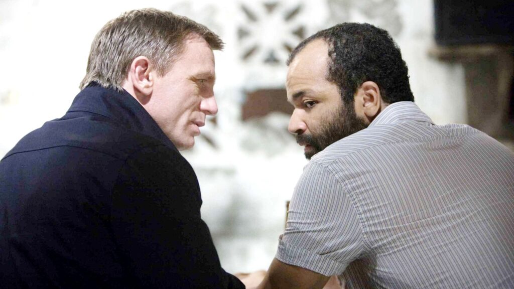 Daniel Craig y Jeffrey Wright en una película de James Bond