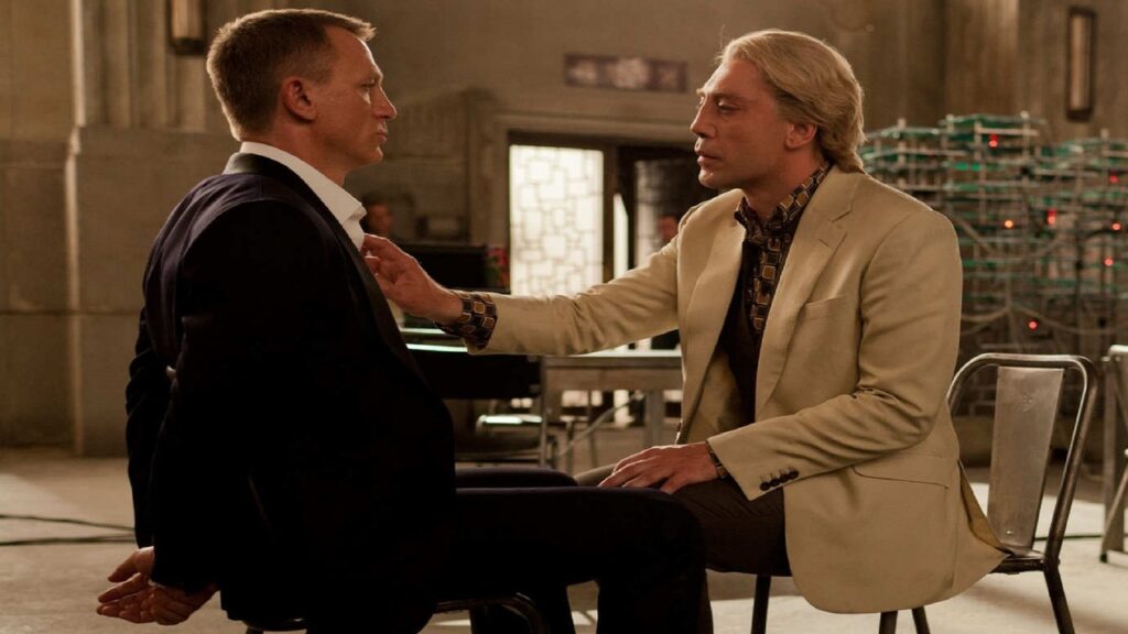 Daniel Craig y Javier Berdem en una escena de 'Skyfall'