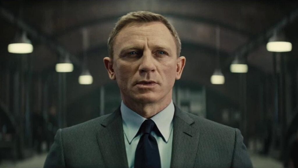 Daniel Craig como James Bond