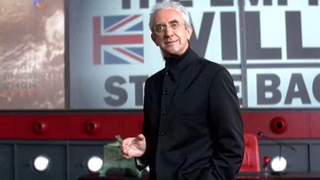 Jonathan Pryce en 'El mañana nunca muere'