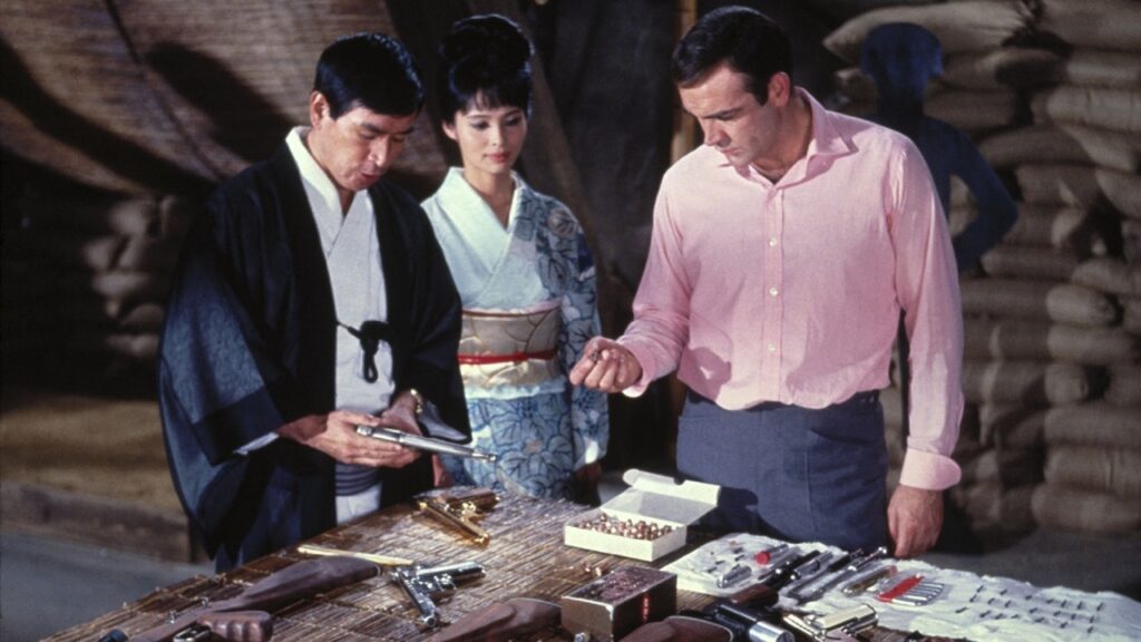 Tiger Tanaka, Aki y Bond en 'Solo se vive dos veces'