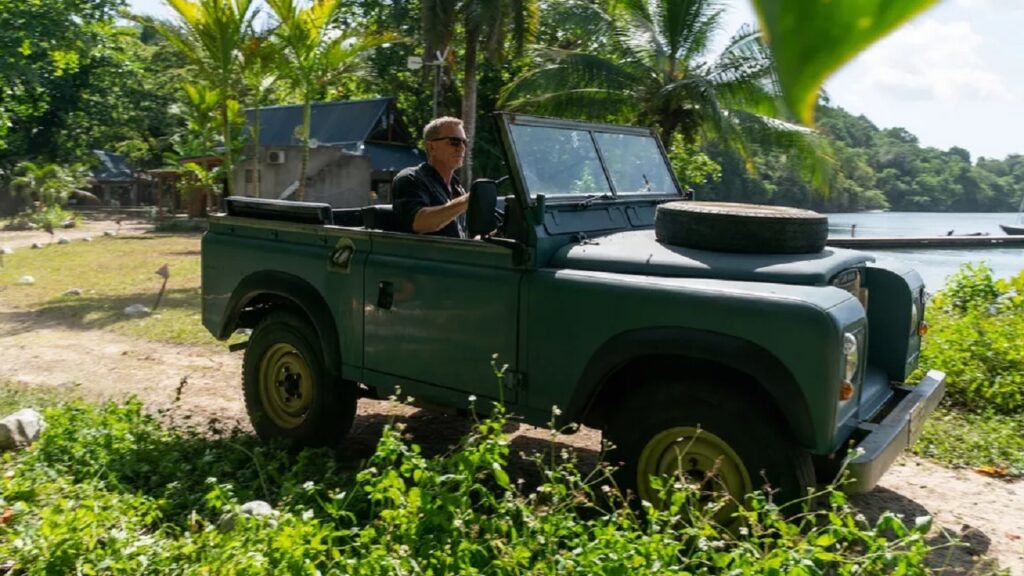 Bond en la selva en 'Sin tiempo para morir'