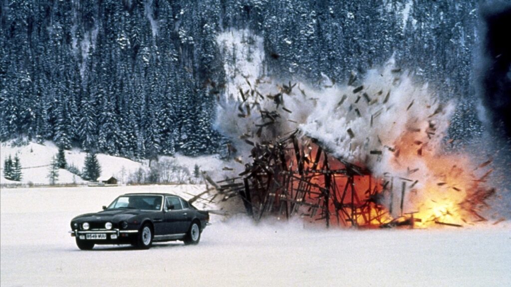 Escena del coche en el lago helado en 'Alta tensión'