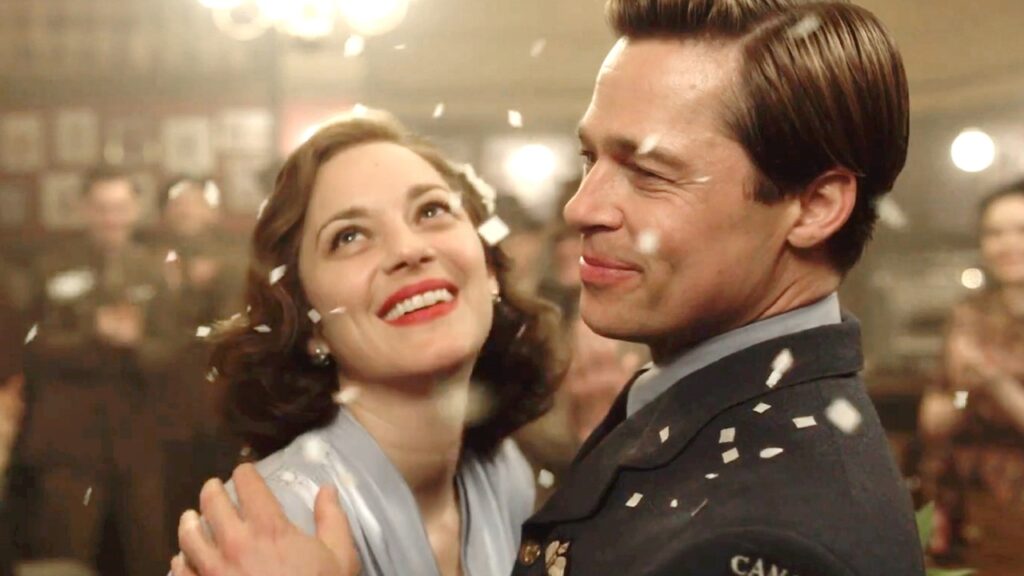 Escena de 'Aliados': Cotillard y Pitt bailan