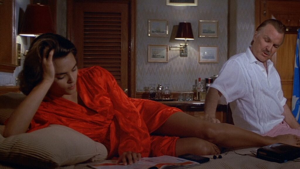 Chica del villano en 'Licencia para matar'