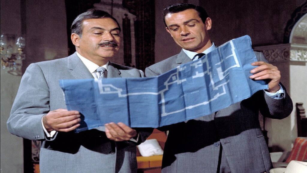 Karim Bey y James Bond en 'Desde Rusia con amor'