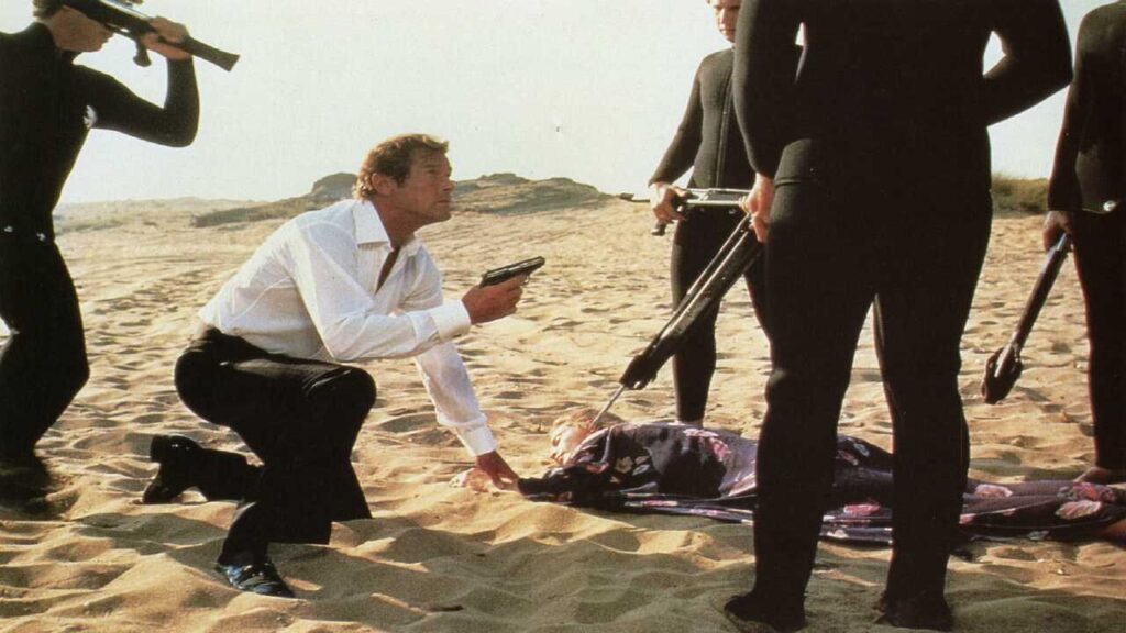 Roger Moore en 'Solo para sus ojos'