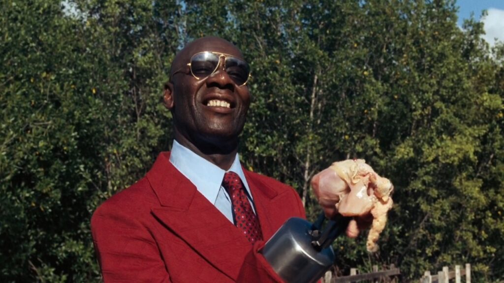 Julius W. Harris en 'Vive y deja morir'