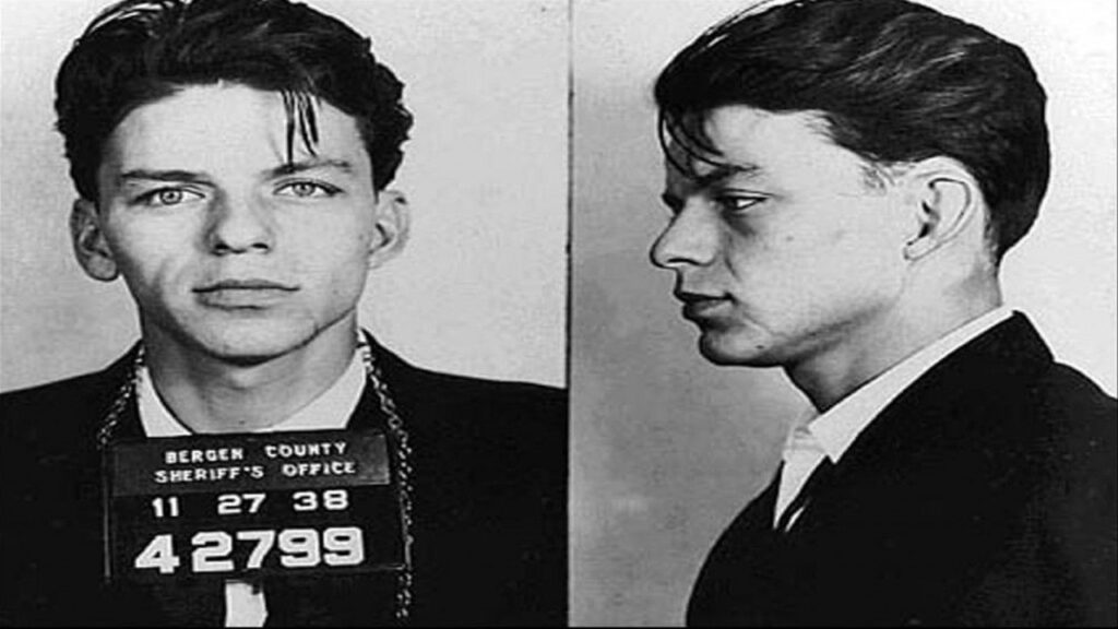 Frank Sinatra detenido