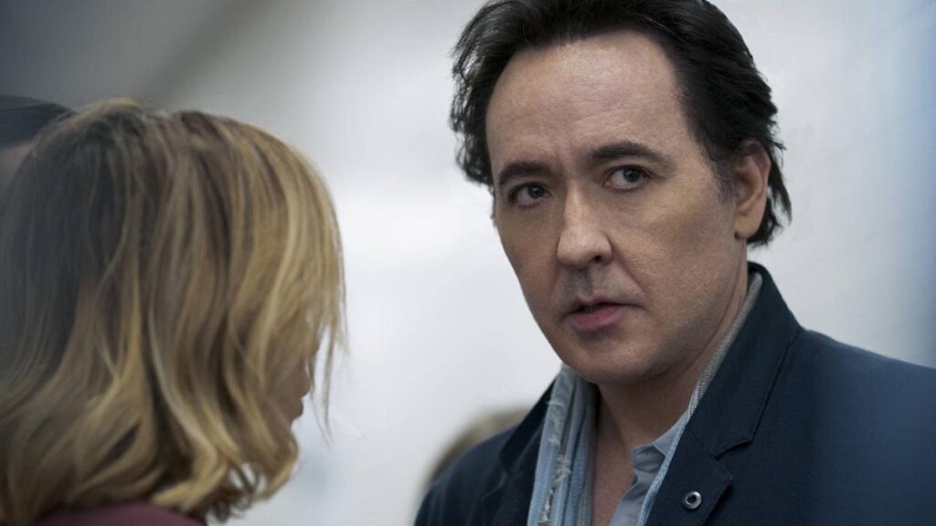 John Cusack en el remake de 'Utopía'