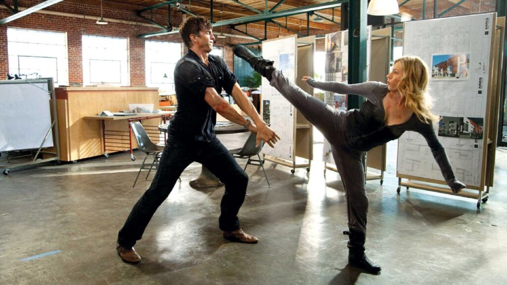 Katheryn Winnick practicando artes marciales