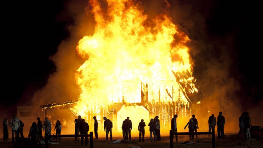 Granja incendiada en 'The walking dead'