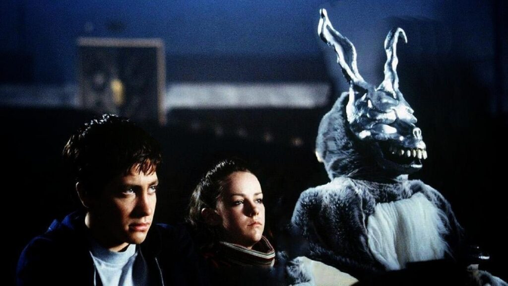 Escena del cine en 'Donnie Darko' con Donnie, Gretchen y Frank