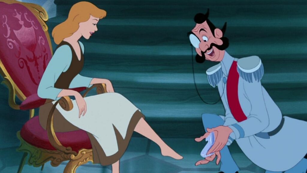 Escena del zapato de cristal de 'La cenicienta'