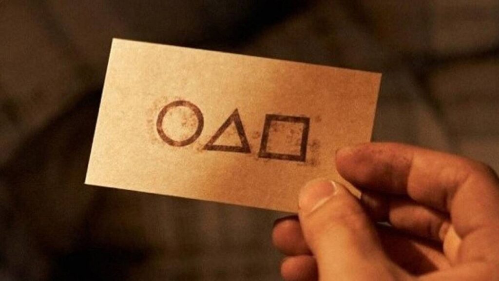 Tarjeta con teléfono en 'El juego del calamar'