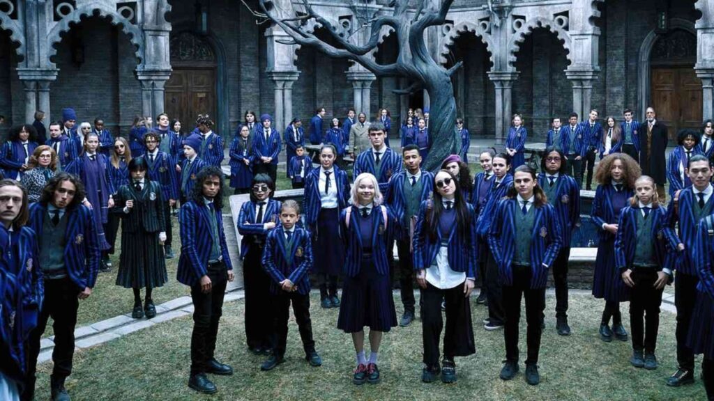 Estudiantes de la academia Nevermore en 'Miércoles'