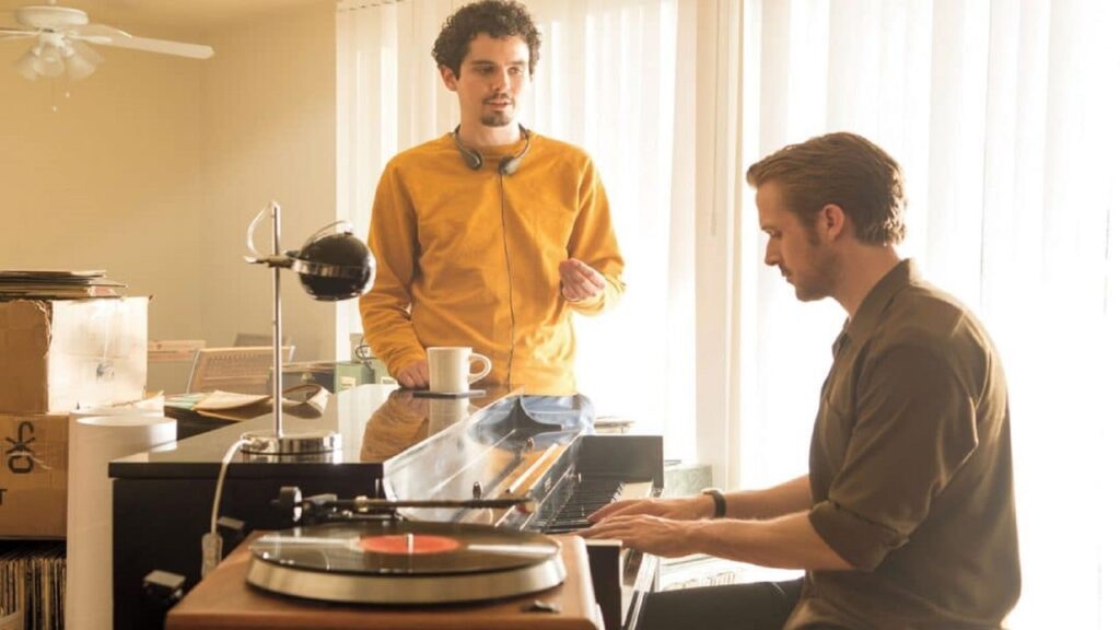 Damien Chazelle y Ryan Gosling practicando con el piano