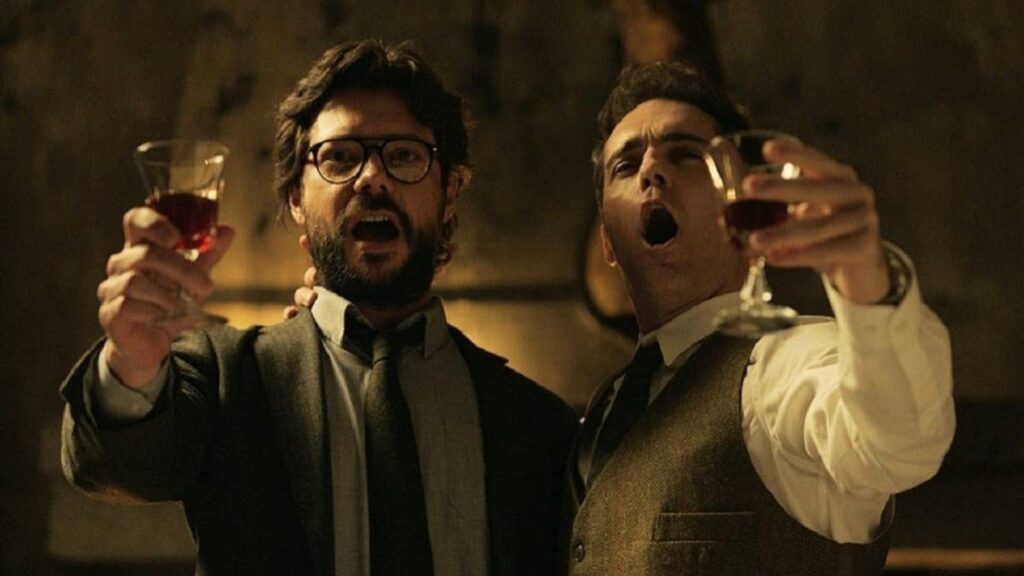 El profesor y Berlín cantando 'Bella Ciao' en 'La casa de papel'