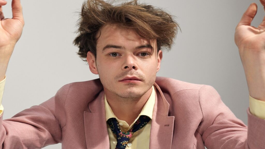Charlie Heaton