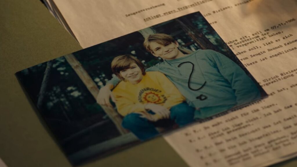 Foto de Mads y Mikkel Nielsen en 'Dark'