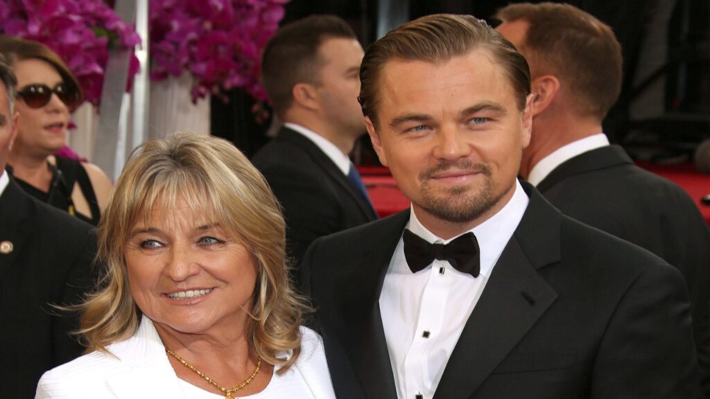 Leonardo DiCaprio y su madre