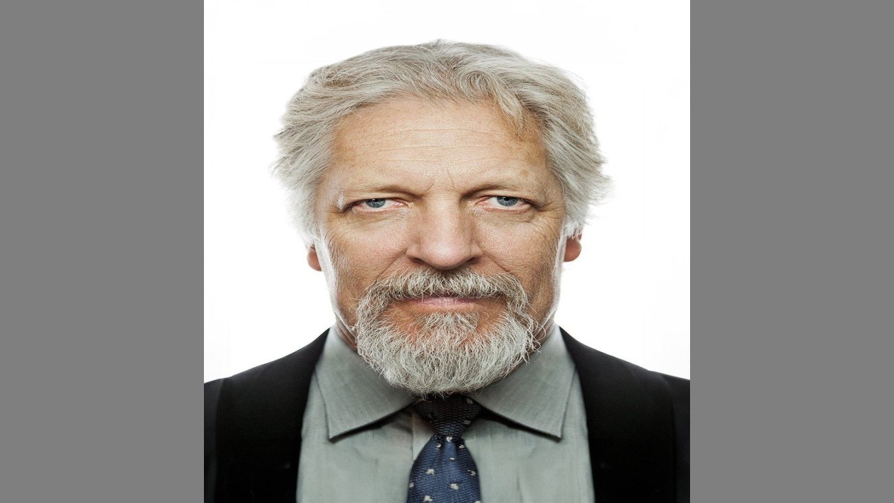 Clancy Brown: Actor de Animación, Acción y Ciencia Ficción
