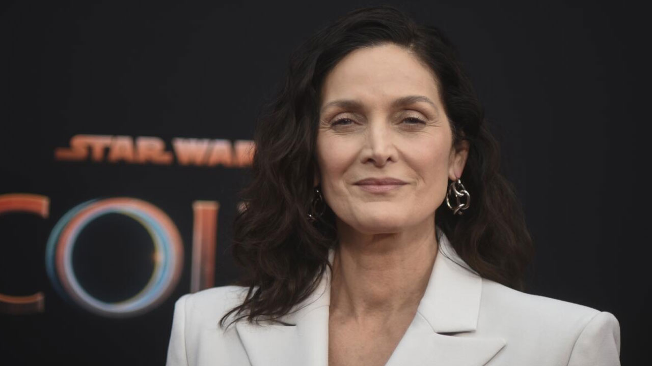 Carrie-Anne Moss (Actriz)