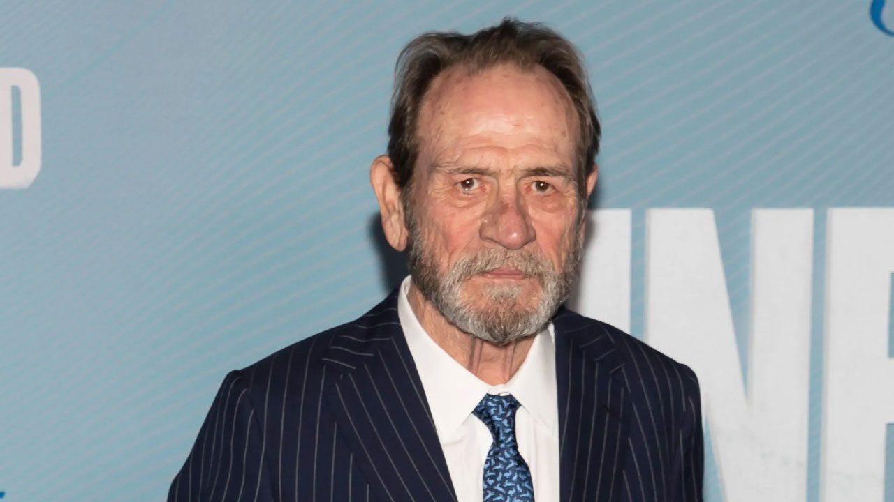 Tommy Lee Jones Explorando La Trayectoria De Un Actor Ic nico