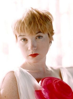 Shirley MacLaine (Actriz) Shirley MacLaine (Actriz)