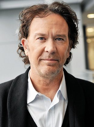 Timothy Hutton (Actor) Timothy Hutton (Actor)