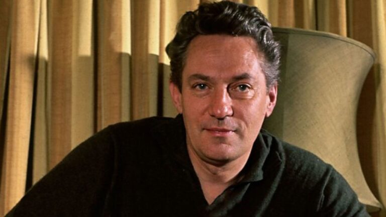 Peter Finch (Actor)