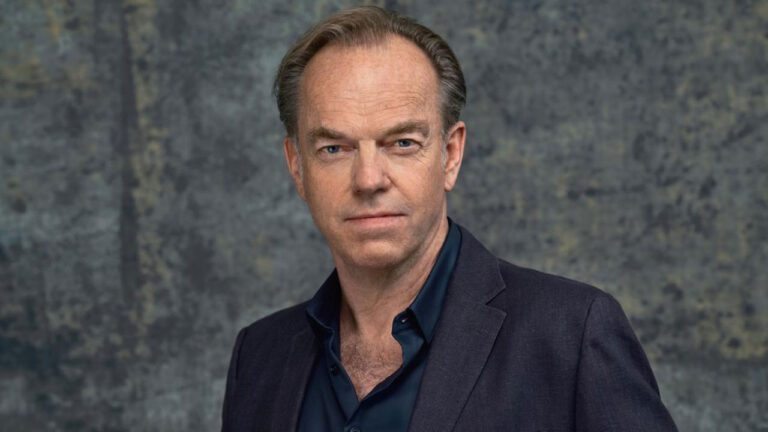Hugo Weaving (Actor)