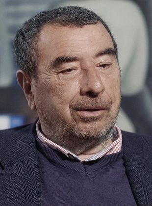 José Luis Garci (Director de Cine) José Luis Garci (Director de Cine)