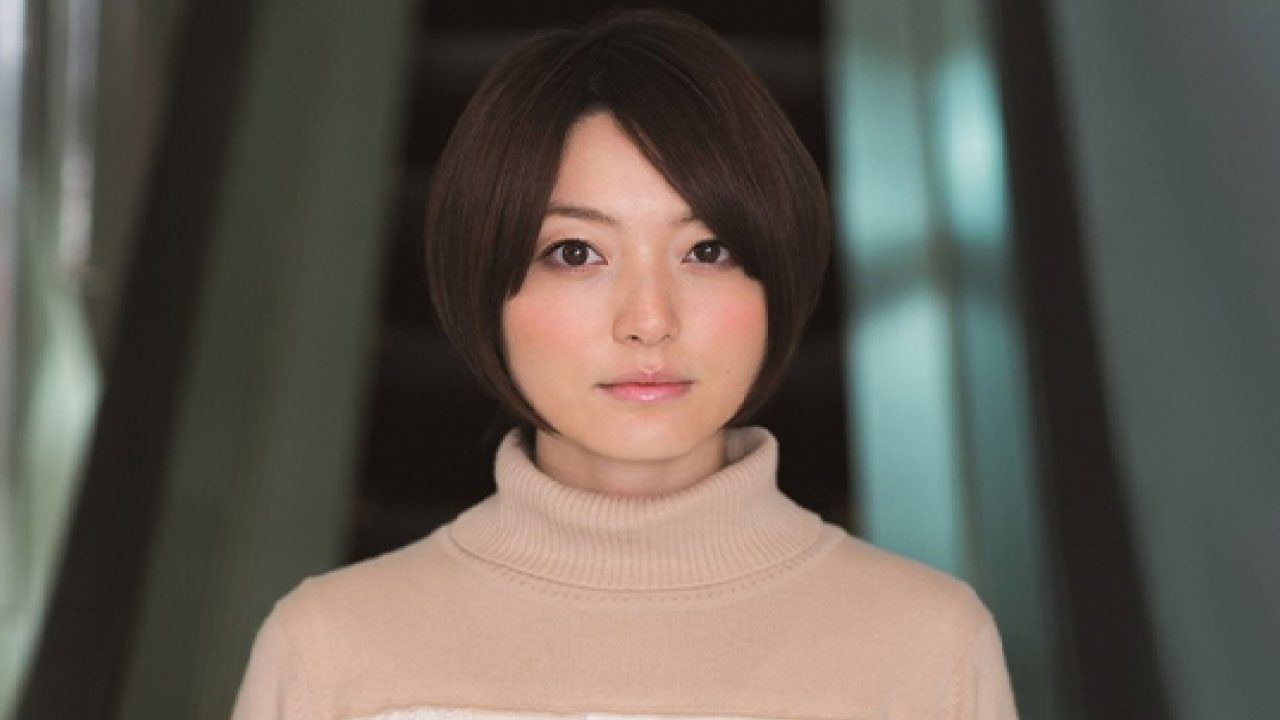 Kana Hanazawa (Actriz)