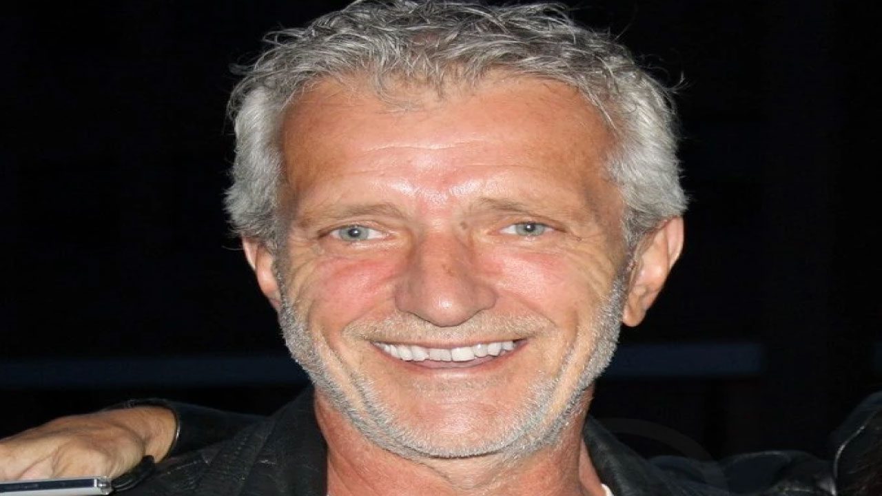 Page Fletcher (Actor) Page Fletcher (Actor)