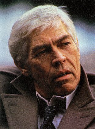 James Coburn (Actor) James Coburn (Actor)
