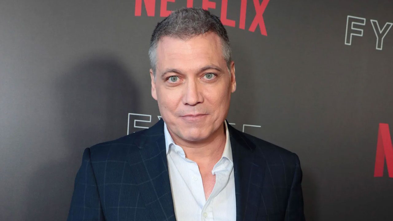 Holt McCallany (Actor) Holt McCallany (Actor)