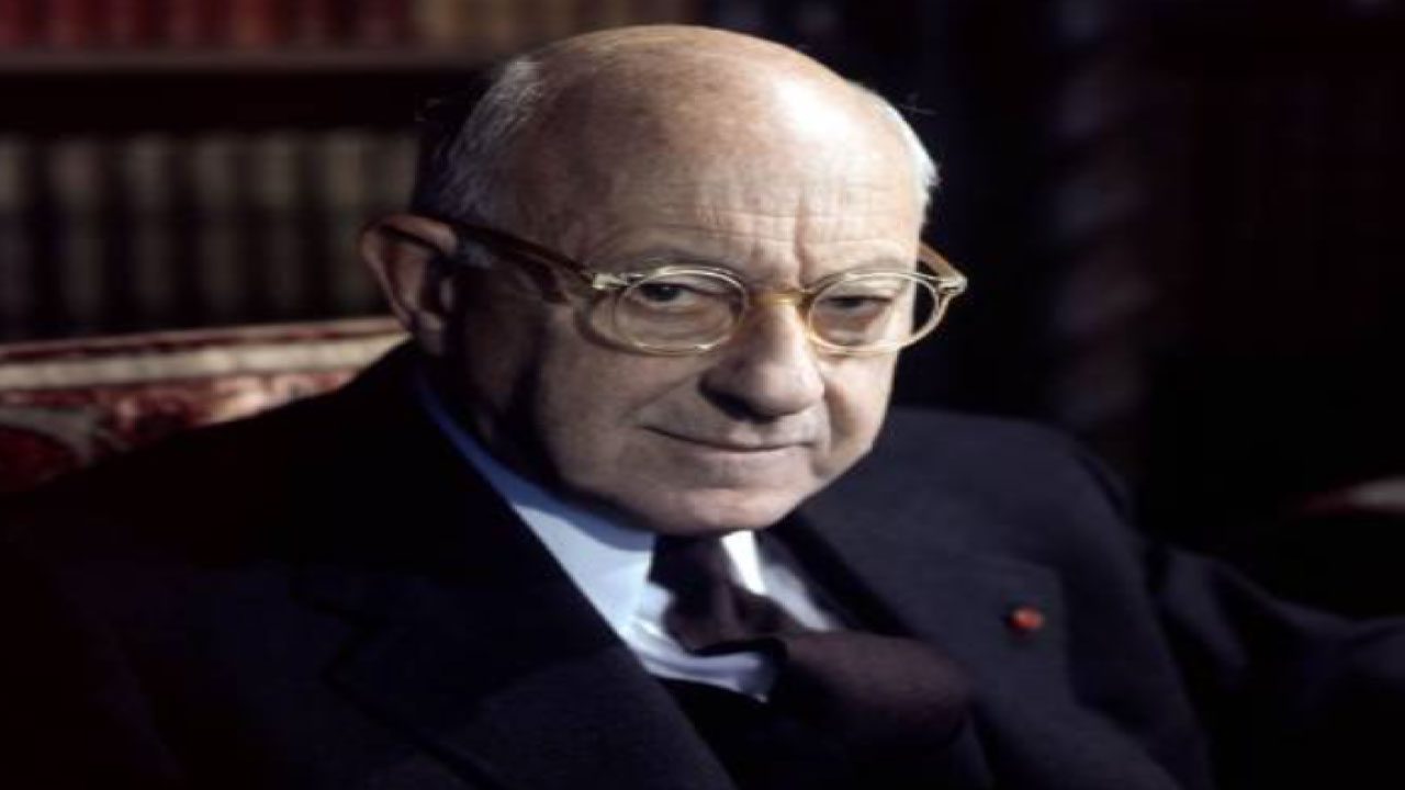 Cecil B. DeMille (Director) Cecil B. DeMille (Director)