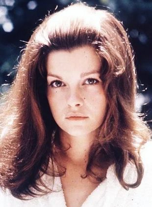 Genevieve Bujold (Actriz) Genevieve Bujold (Actriz)