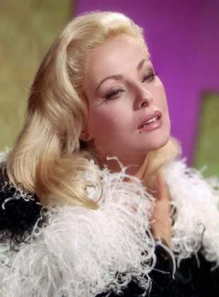 Virna Lisi (Actriz) Virna Lisi (Actriz)