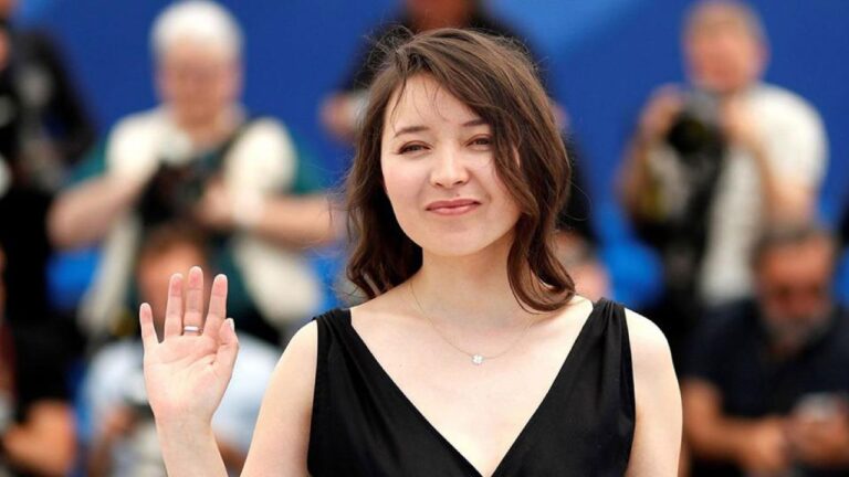 Samal Yeslyamova (Actriz)