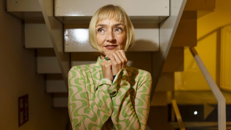 Maria De Medeiros (Actriz)