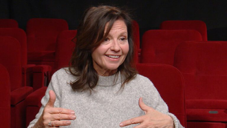 Gail Mancuso (Directora)