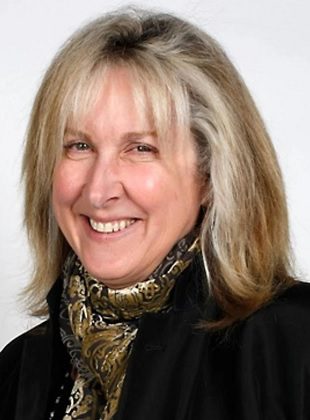 Betty Thomas (Directora)