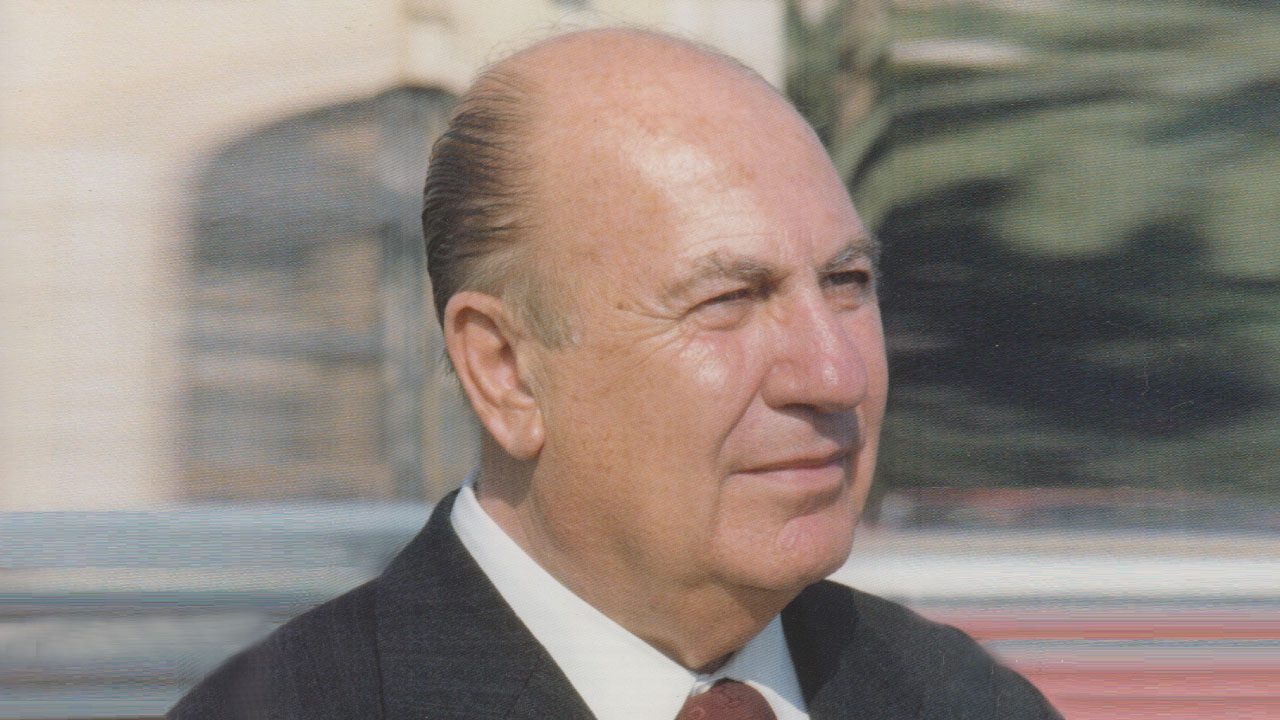 Rafael Gil | Prolífico Director y Maestro de las Adaptaciones Literarias