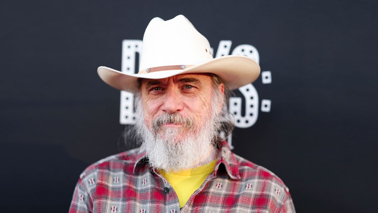 Larry Charles (Director) Larry Charles (Director)