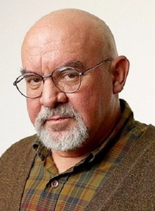 Stuart Gordon (Director) Stuart Gordon (Director)