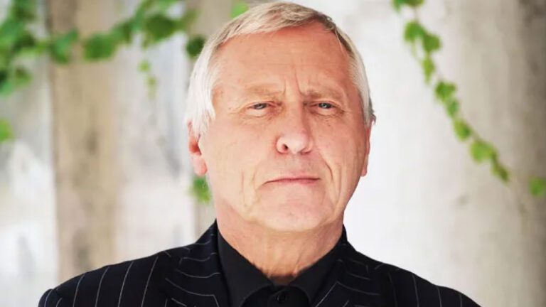 Peter Greenaway (Director)