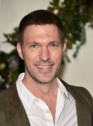 Travis Knight