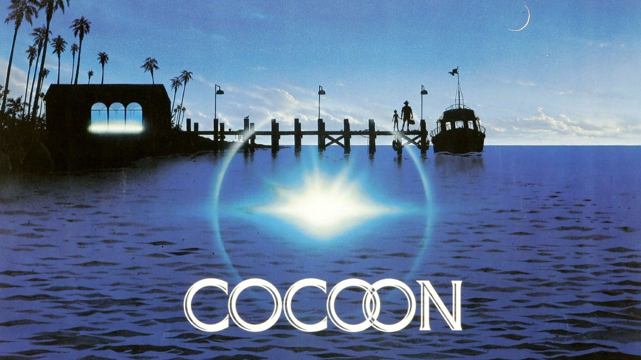 Cocoon (1985) | Ciencia Ficción y Comedia con Fantasía y Rejuvenecimiento